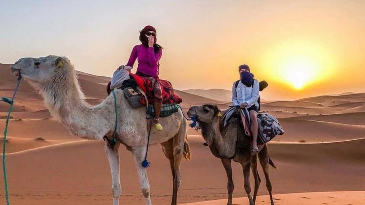 Bivouac Karim Sahara Hotel ซากอร่า ภายนอก รูปภาพ
